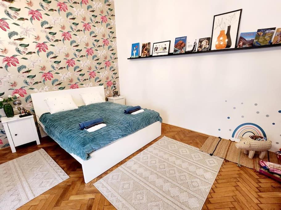 Travelers Award Winning Place In The Heart Of Budapest Apartment Kamilla Exterior foto